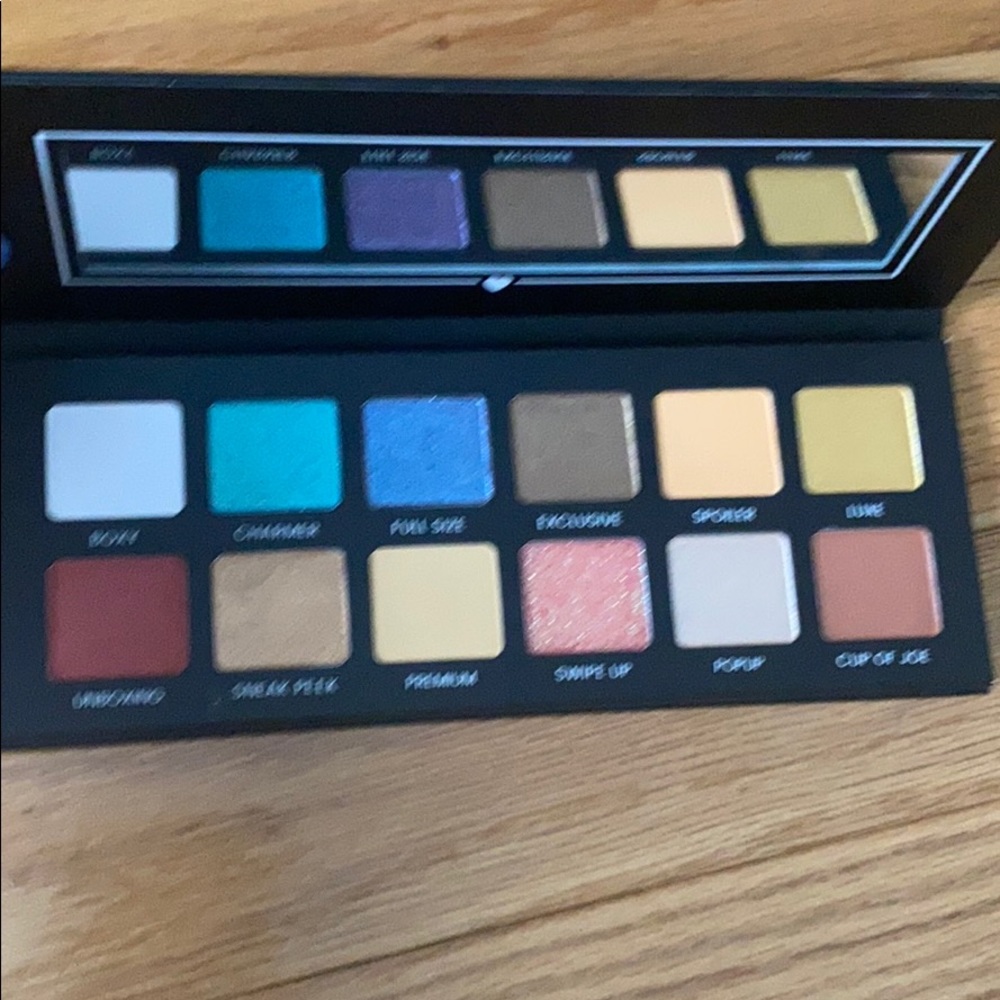 Boxycharm Eye Shadow Palette